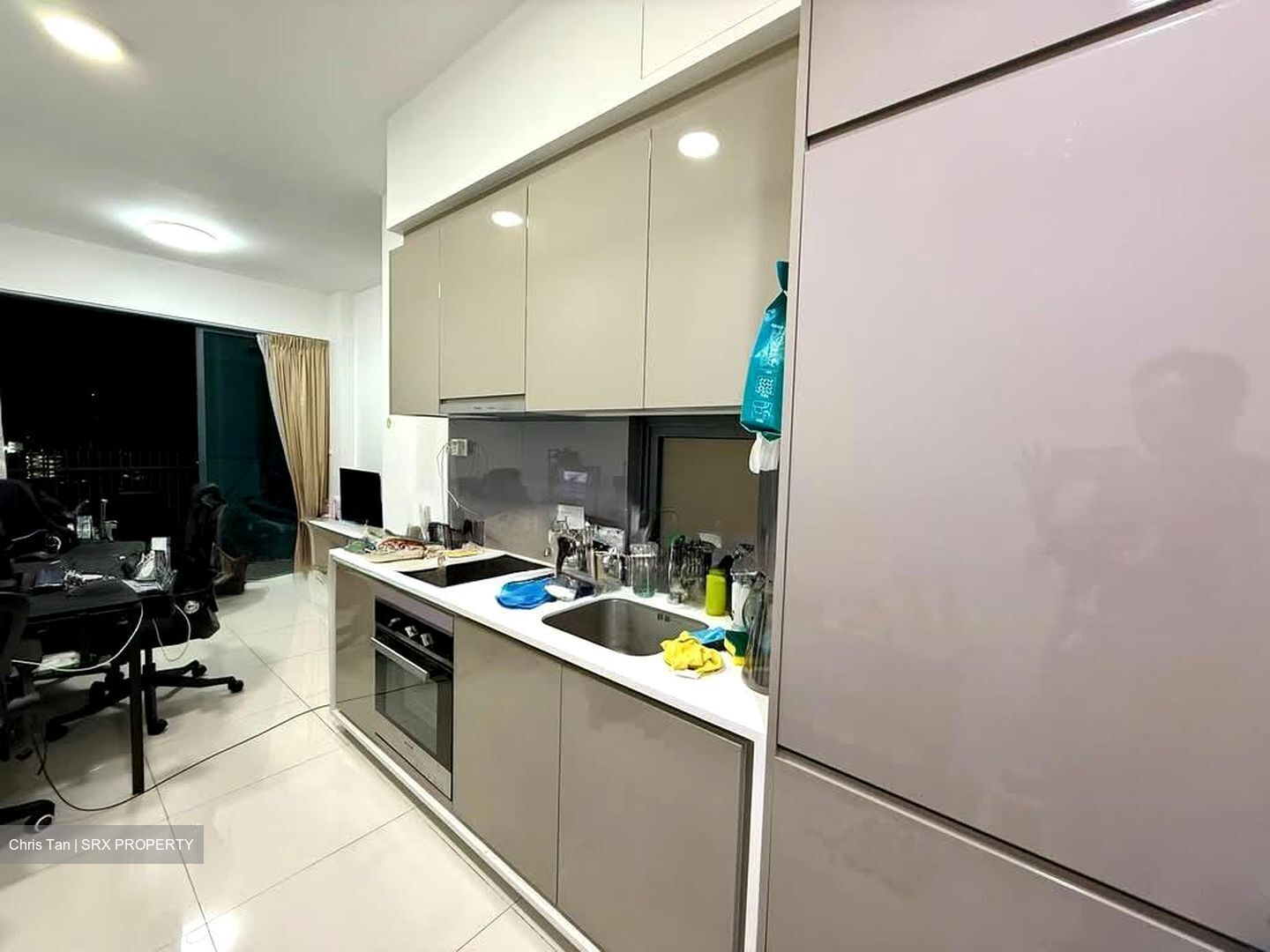 J Gateway (D22), Condominium #585487931